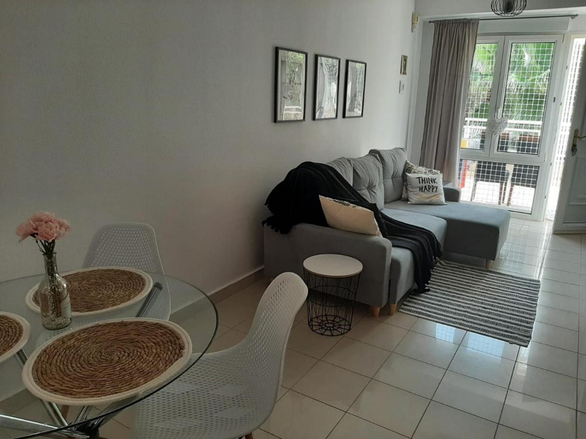 Apartamento Ines, Dehesa De Campoamor,900M From The Sea , Swimming Pool & Tennis Court Exterior foto